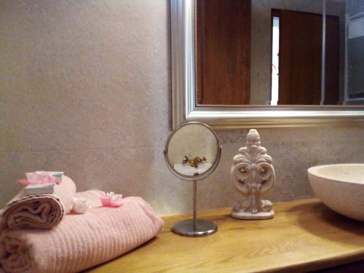 Schoenes Altstadt-Apartment "Dolce Vita" Inkl Parkplatz Riva del Garda Esterno foto